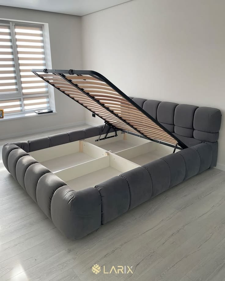 Royal Velvet Vertical Panel Bed with Hydraulic Storage